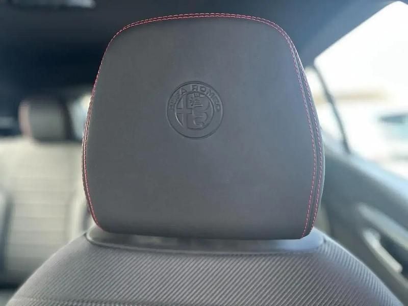 Usata Alfa Romeo Tonale Sprint 131 CV (96 kW) 2024 Blu SUV