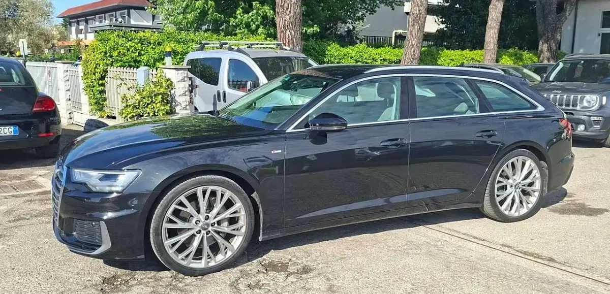Usata Audi A6 Ambiente 286 CV (210 kW) 2019 Nero Station wagon