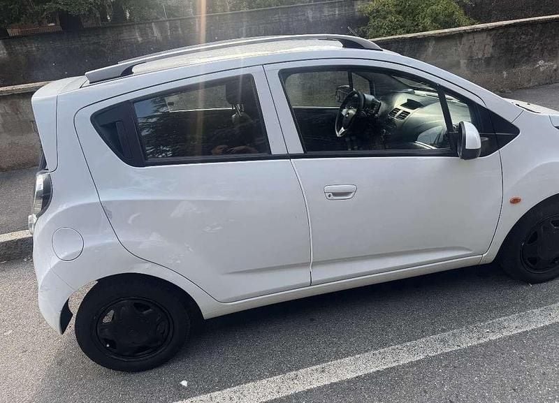 Usata Chevrolet Spark 68 CV (50 kW) 2010 Utilitaria