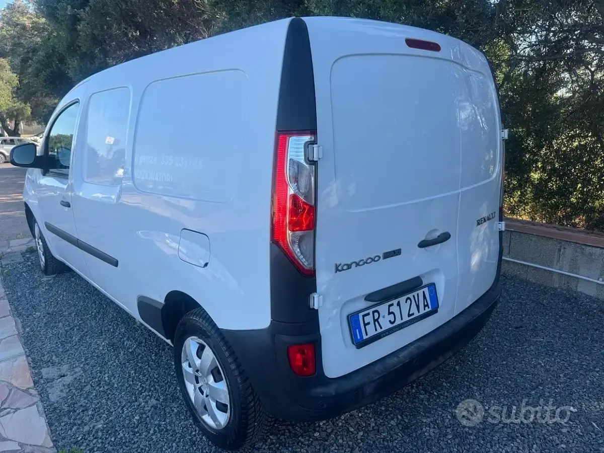 Usata Renault Kangoo 90 CV (66 kW) 2018 Bianco Monovolume