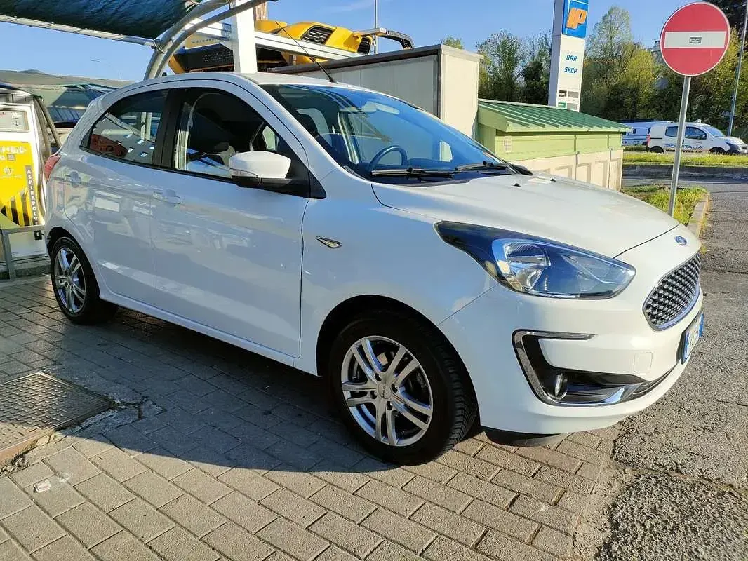 Usata Ford Ka Plus Ultimate 86 CV (63 kW) 2019 Utilitaria
