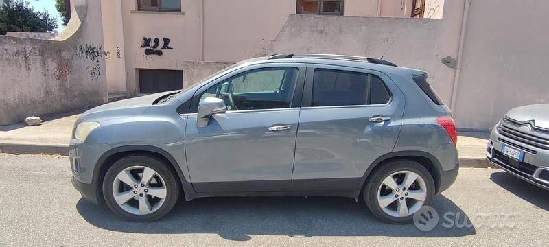 Usata Chevrolet Trax 131 CV (96 kW) 2013 Grigio SUV