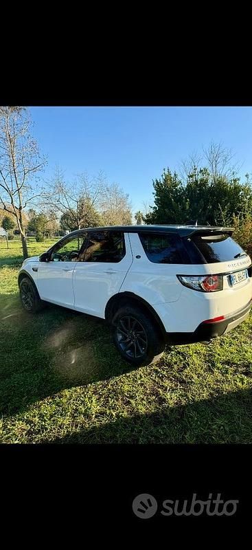 Usata Land Rover Discovery 5 150 CV (110 kW) 2017 Bianco SUV