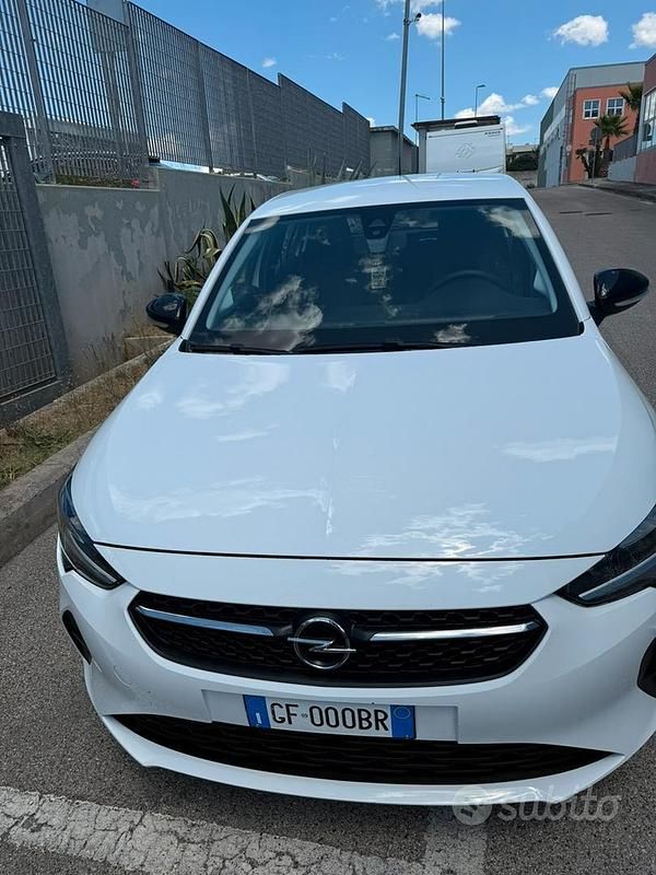 Usata Opel Corsa Edition 75 CV (55 kW) 2021 Bianco Utilitaria