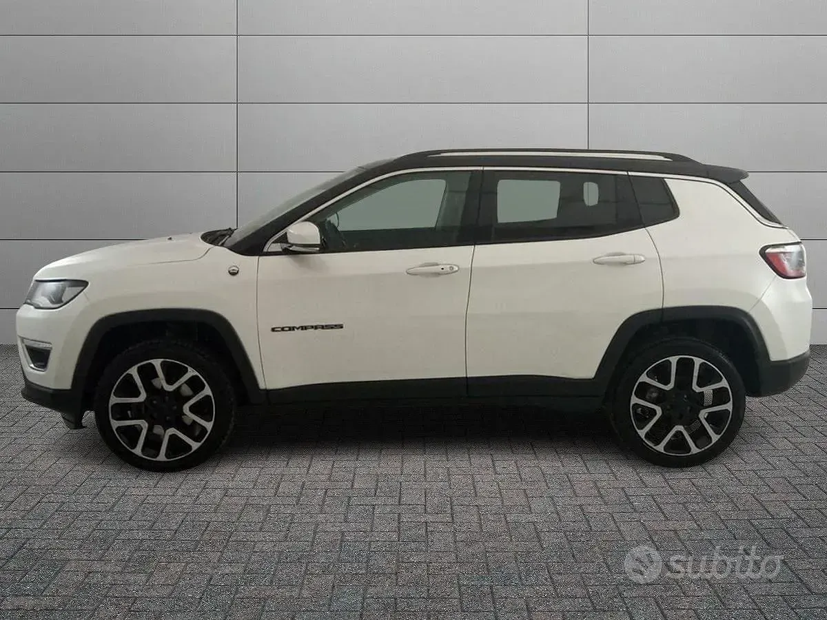 Usata Jeep Compass Opening Edition 140 CV (102 kW) 2017 Bianco SUV