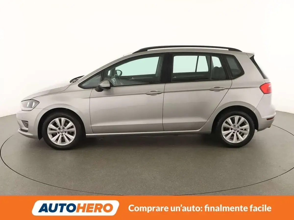 Usata VW Golf Sportsvan Comfortline 110 CV (80 kW) 2016 Argento Monovolume