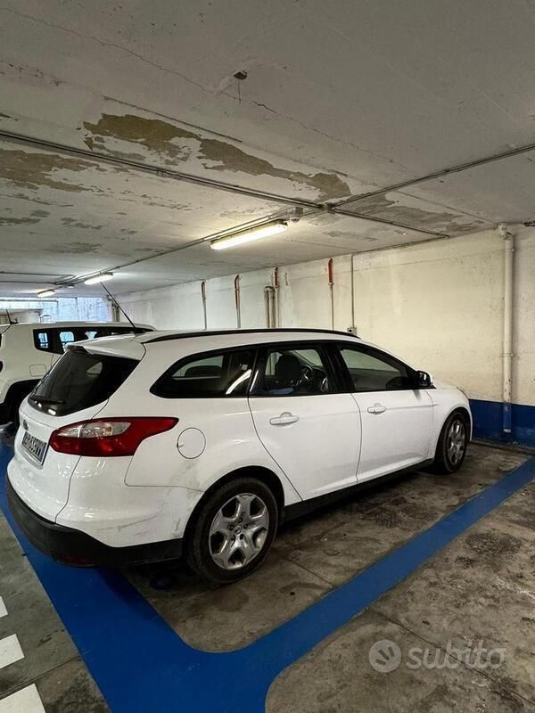 Usata 2013 Ford Focus Station wagon | 3500 € (Buon prezzo) - Immagine 1/4