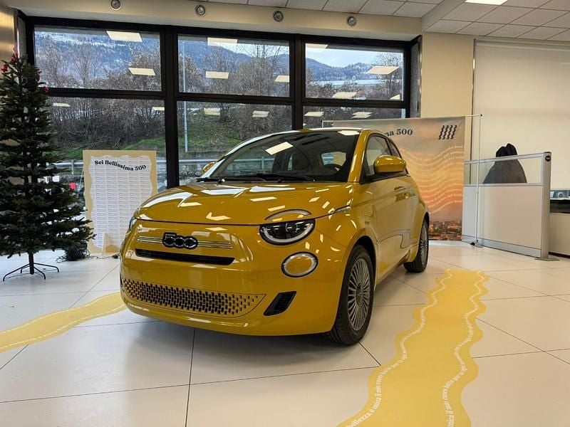 Nuova Fiat 500 Pop 88 CV (64 kW) 2025 Blu Utilitaria