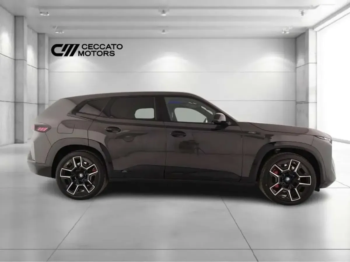 Nuova BMW XM Comfort Edition 476 CV (350 kW) 2026 Dravit grey metallizzato SUV