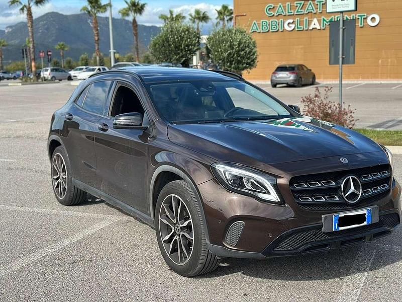 Usata Mercedes GLA200 Edition 136 CV (100 kW) 2018 SUV