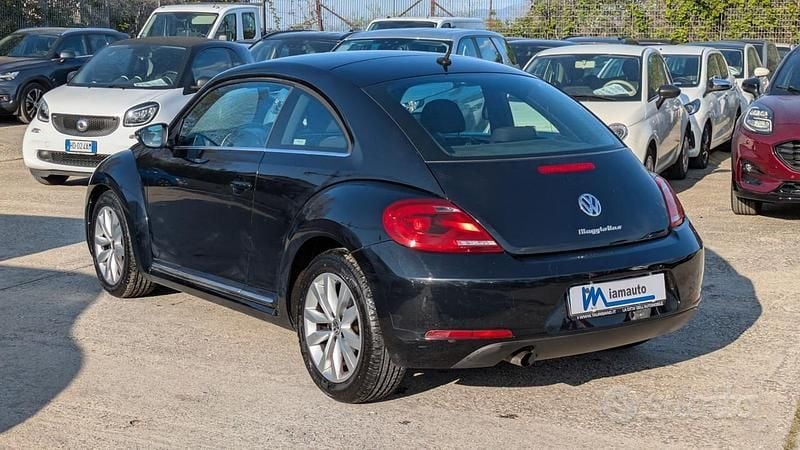 Usata VW Beetle 65 CV (47 kW) 2015 Nero Utilitaria