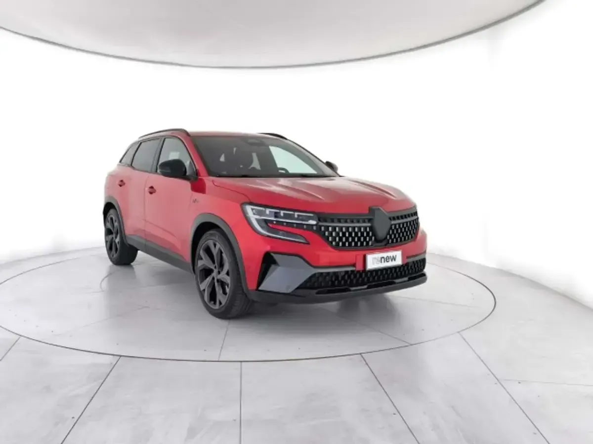 Usata Renault Austral Iconic 131 CV (96 kW) 2023 Rosso passion SUV
