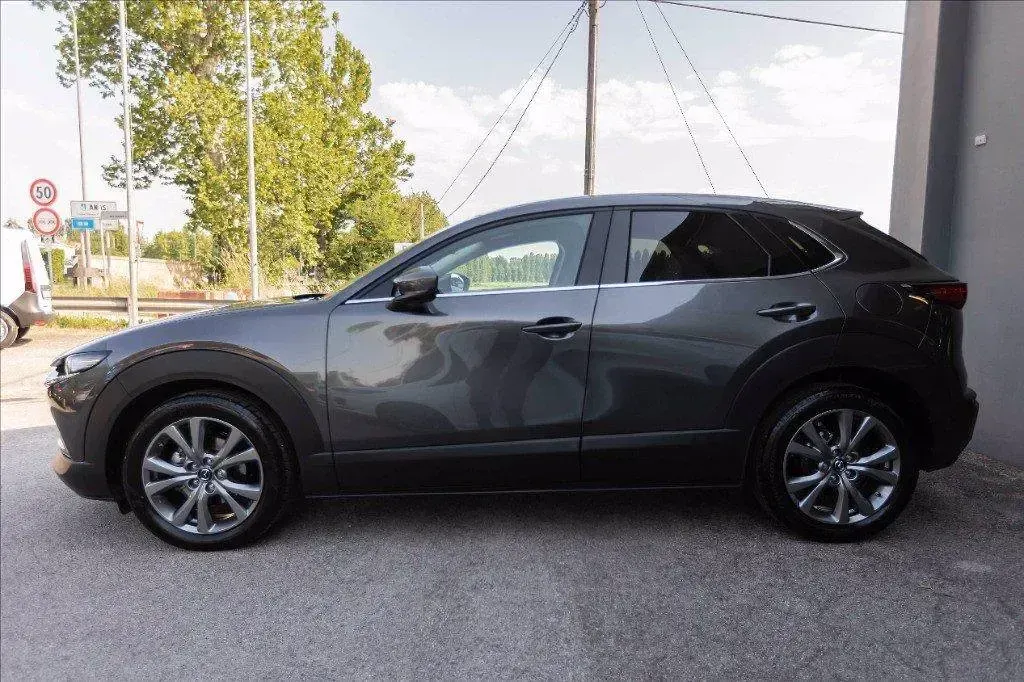 Usata Mazda CX-30 Exceed 186 CV (136 kW) 2023 Grigio metallizzato SUV