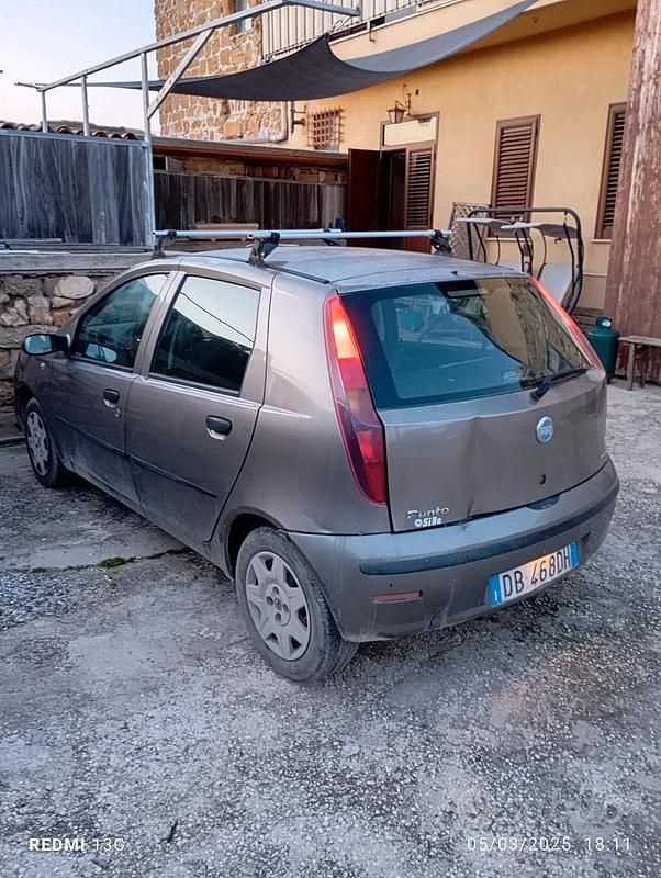 Usata Fiat Punto 75 CV (55 kW) 2007 Berlina