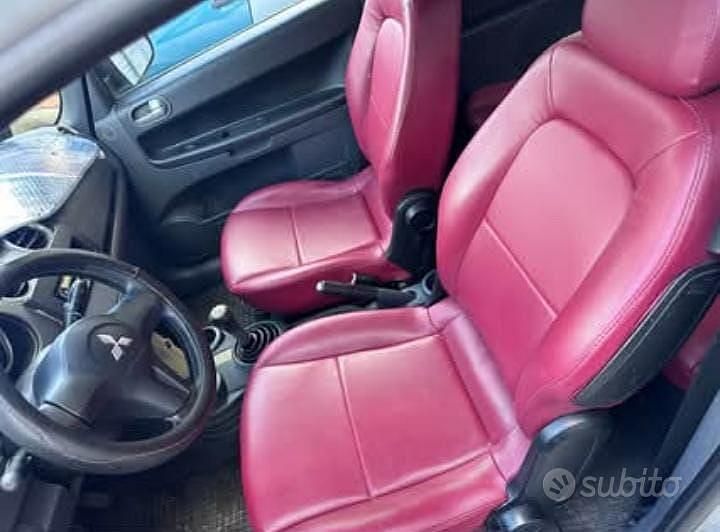 Usata Mitsubishi Colt 2006 Grigio Utilitaria