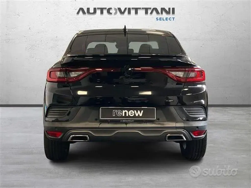 Usata Renault Arkana Engineered 94 CV (69 kW) 2023 Nero SUV