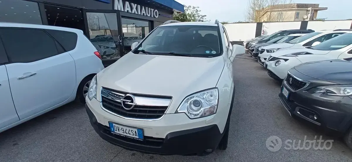 Usata Opel Antara 150 CV (110 kW) 2009 Bianco SUV