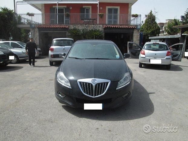 Usata Lancia Delta 120 CV (88 kW) 2008 Nero Utilitaria