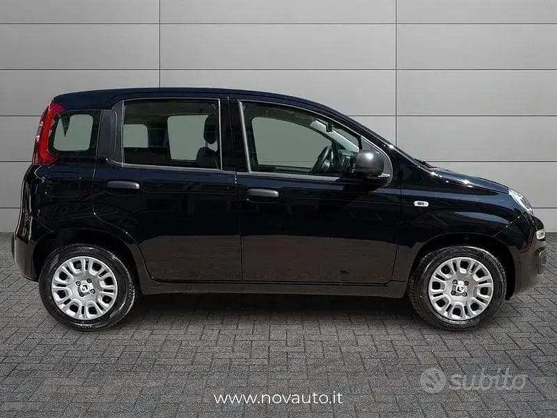 Nuova Fiat Panda Icon 70 CV (51 kW) 2025 Nero Utilitaria