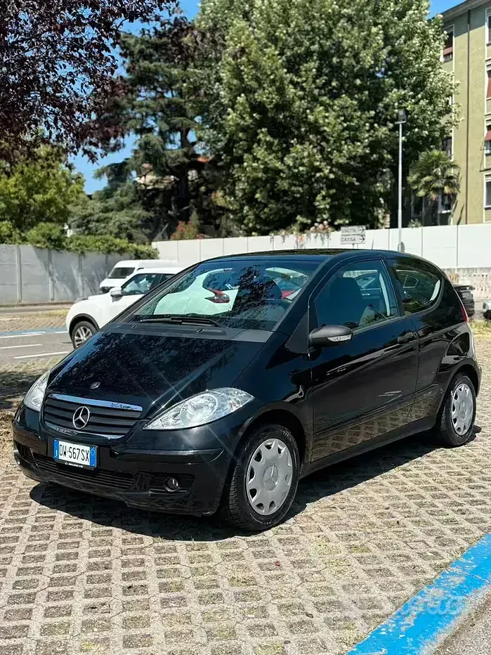 Usata Mercedes A150 95 CV (69 kW) 2009 Nero Berlina