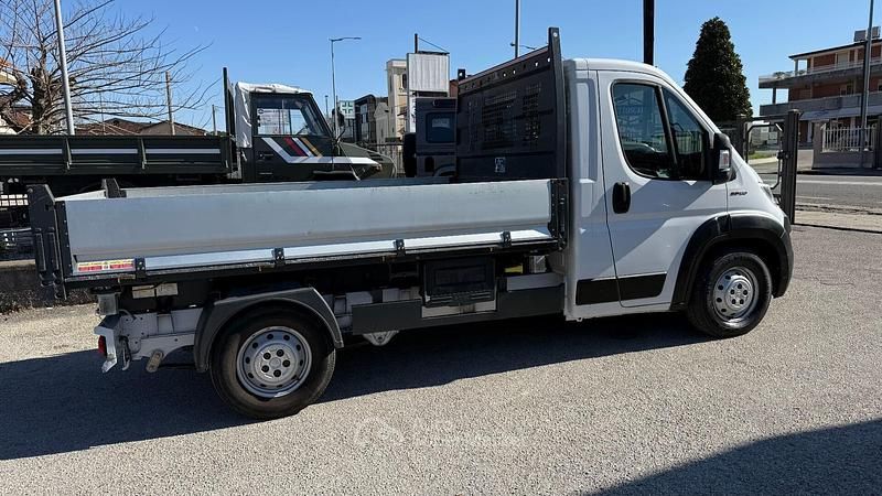 Usata Fiat Ducato 15 150 CV (110 kW) 2019 Bianco Furgone