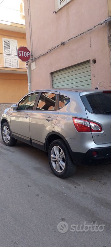 Usata Nissan Qashqai 115 CV (84 kW) 2012 Grigio SUV