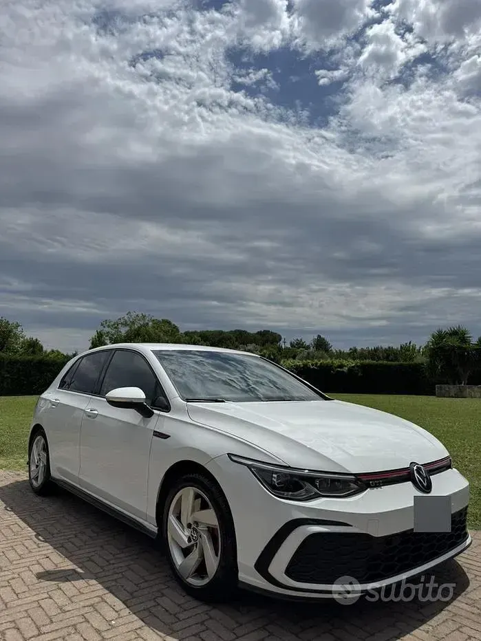 Usata VW Golf VIII GTI 245 CV (180 kW) 2022 Bianco Berlina