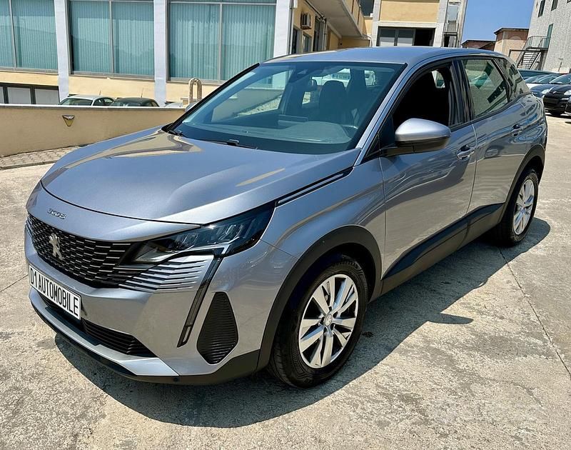 Usata Peugeot 3008 Active 130 CV (95 kW) 2021 Grigio Station wagon