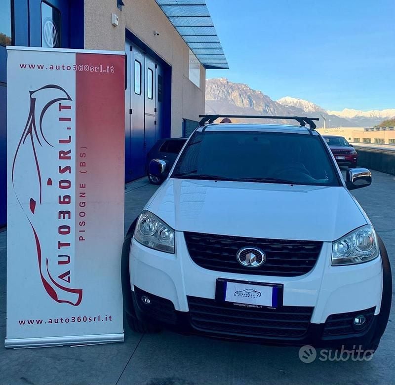 Usata Great Wall Steed 5 143 CV (105 kW) 2012 Bianco pastello Berlina