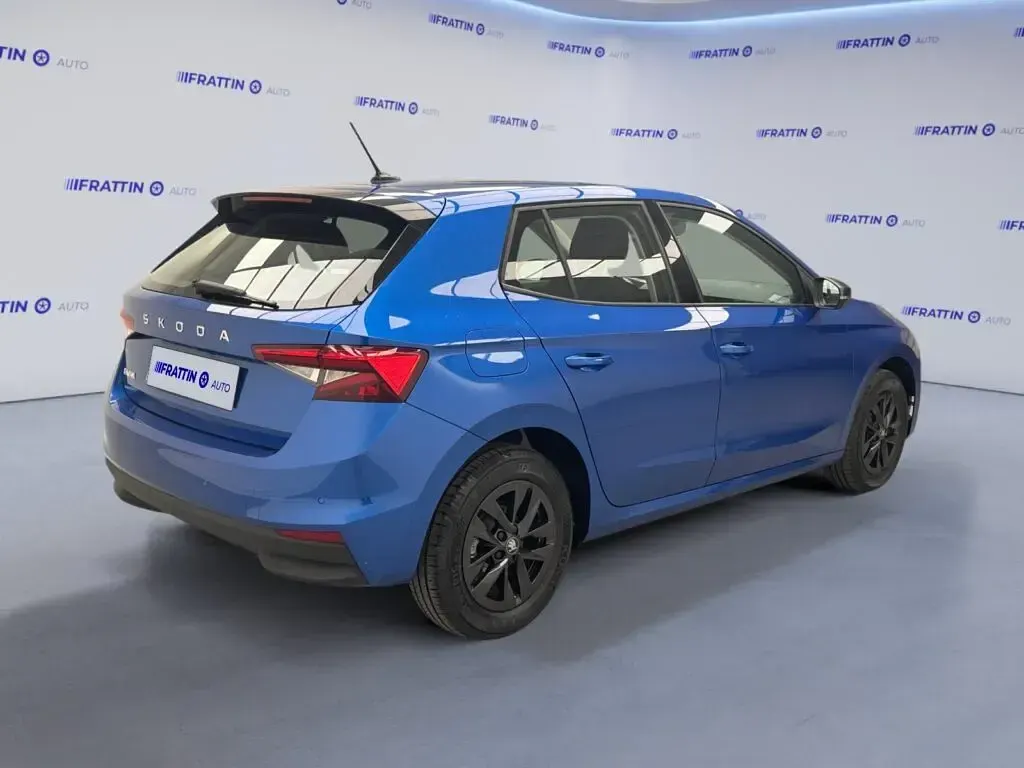 Usata Skoda Fabia 95 CV (69 kW) 2025 Grigio scuro Utilitaria