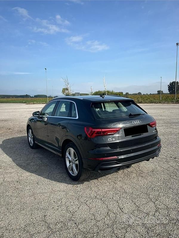 Usata Audi Q3 S-Line 150 CV (110 kW) 2019 Nero SUV