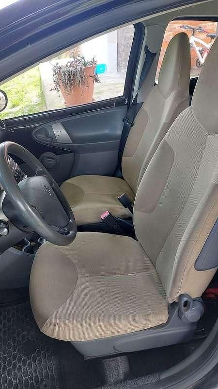 Usata Peugeot 107 68 CV (50 kW) 2007 Utilitaria