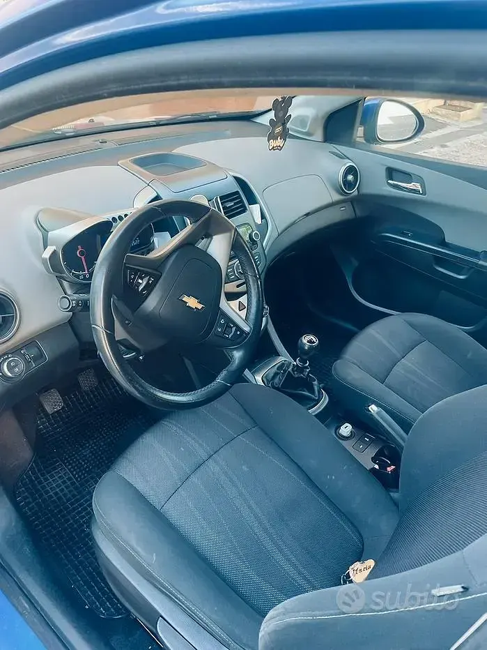 Usata Chevrolet Aveo 95 CV (69 kW) 2012 Blu Berlina
