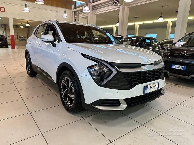 Occasion Kia Sportage 136 ch (100 kW) 2024 Blanc SUV