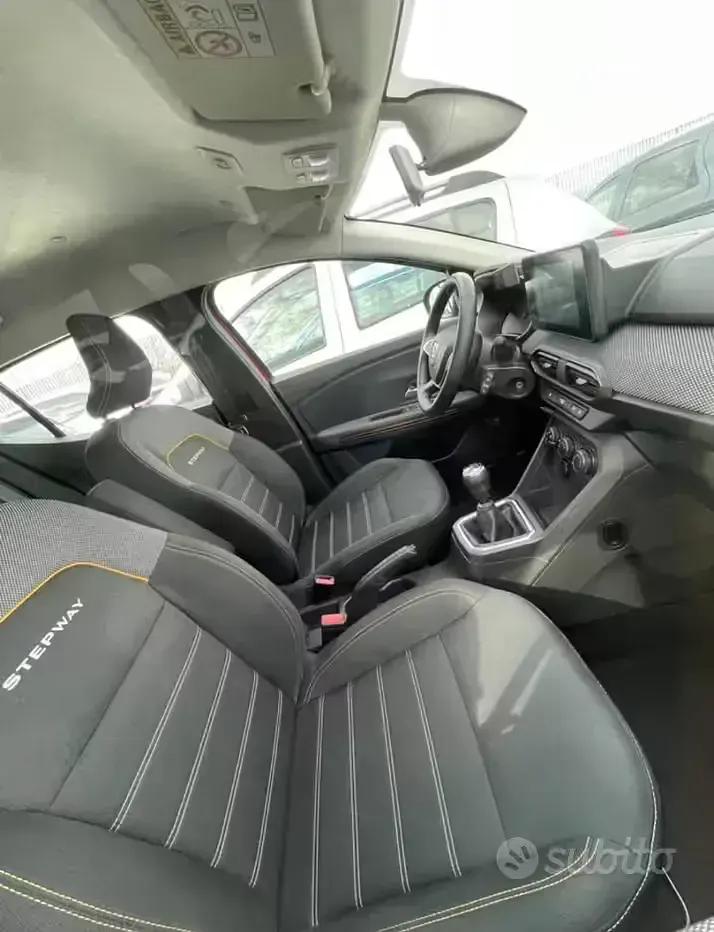 Usata Dacia Sandero Stepway 101 CV (74 kW) 2021 Rosso Berlina