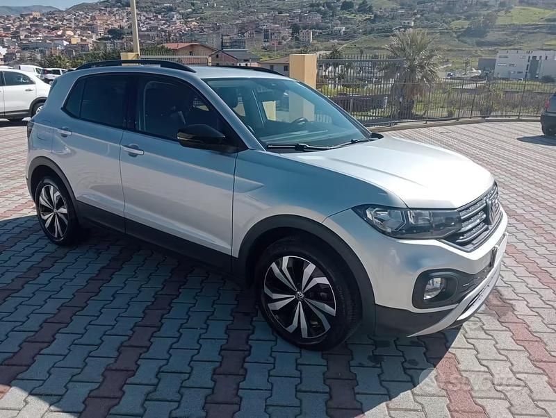 Usata VW T-Cross 116 CV (85 kW) 2019 Grigio SUV