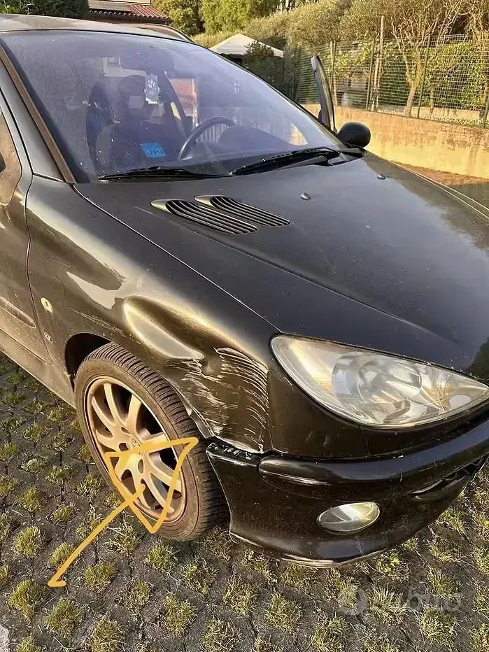Usata Peugeot 206 90 CV (66 kW) 2004 Nero Station wagon