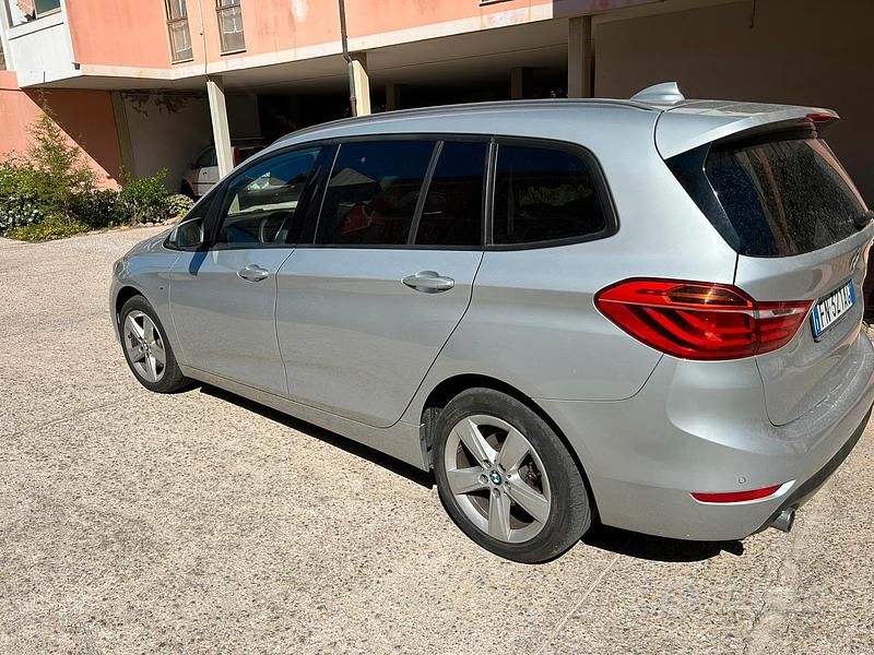 Usata BMW 218 Gran Tourer 150 CV (110 kW) 2018 Grigio Monovolume