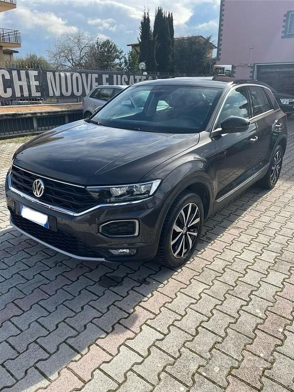 Usata VW T-Roc Advance 150 CV (110 kW) 2019 Grigio SUV