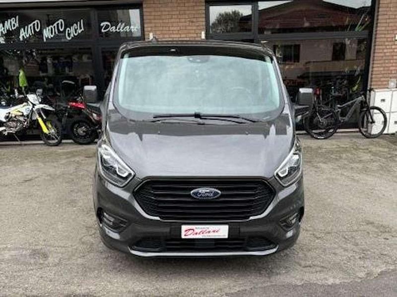 Grigio scuro Usata 2020 Ford Tourneo Custom Furgone | 29.500 € (Cara) - Immagine 1/4