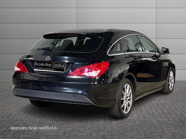 Usata Mercedes CLA180 109 CV (80 kW) 2017 Nero Berlina