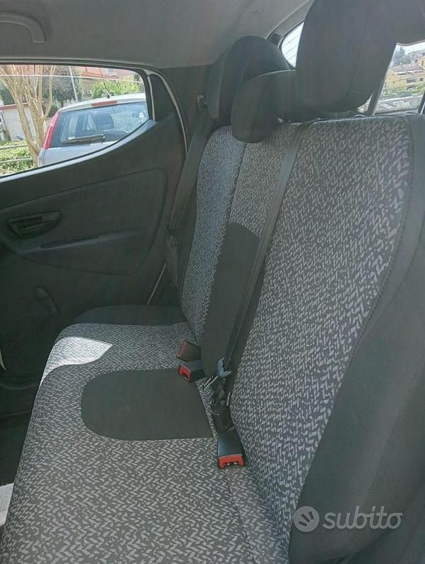 Usata Lancia Ypsilon 2019 Bianco Utilitaria