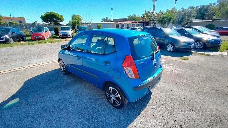 Usata Hyundai i10 66 CV (48 kW) 2009 Blu Utilitaria