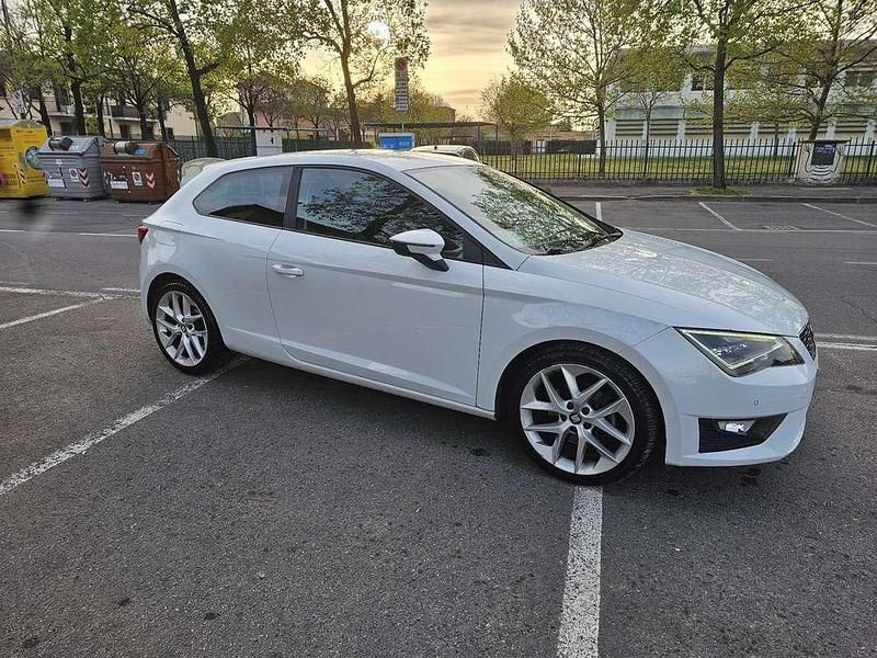 Usata Seat Leon SC FR 150 CV (110 kW) 2015 Utilitaria