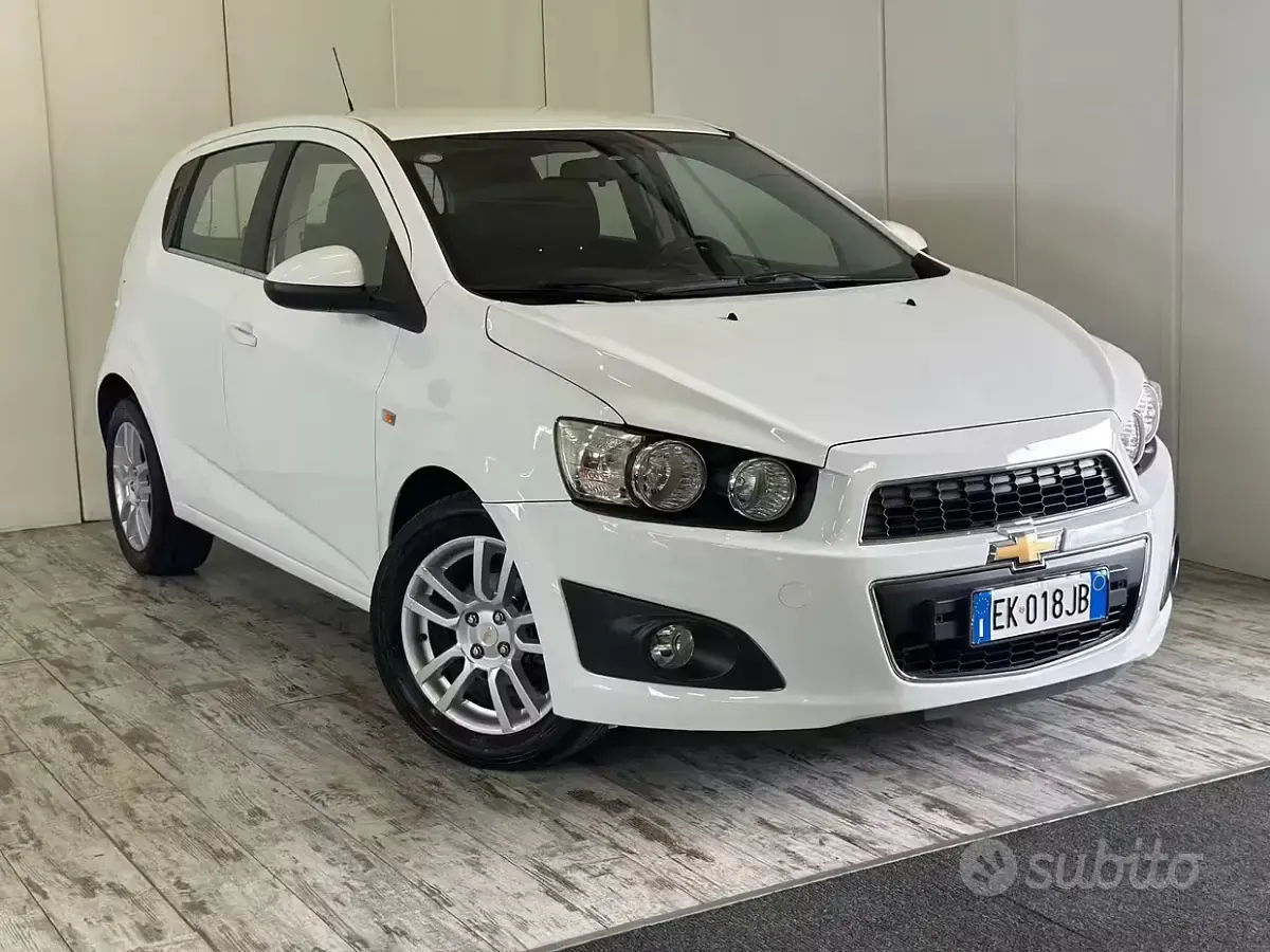 Usata Chevrolet Aveo LTZ 86 CV (63 kW) 2011 Berlina