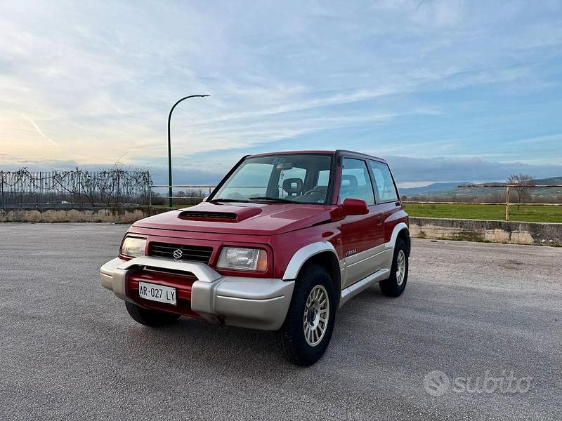 Usata Suzuki Vitara 1997 Rosso SUV