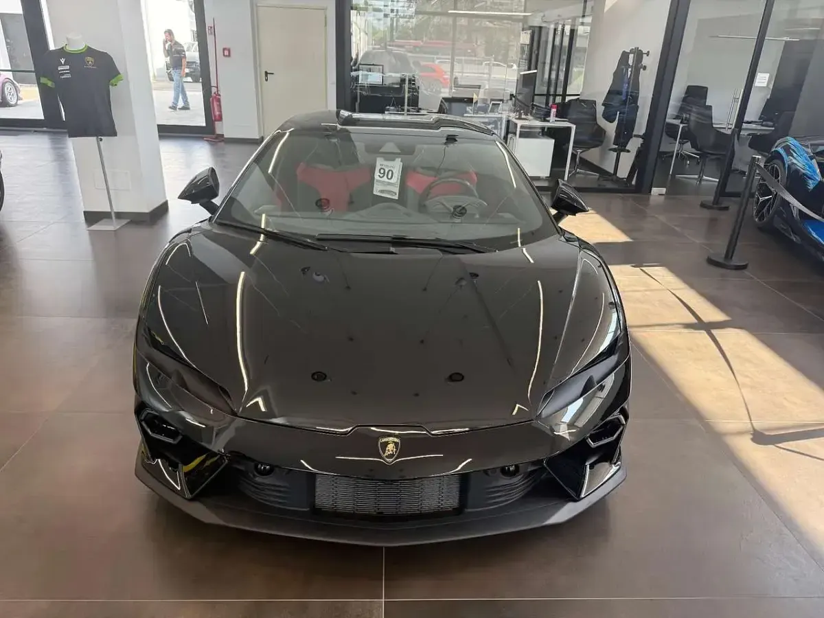 Nuova Lamborghini Temerario 920 CV (676 kW) 2026 Other Coupé