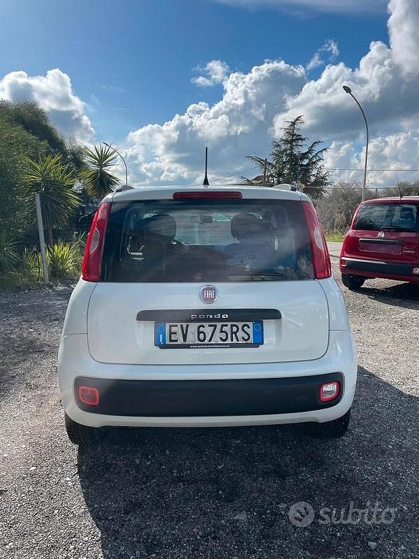 Usata Fiat Panda Easy 75 CV (55 kW) 2014 Bianco Berlina