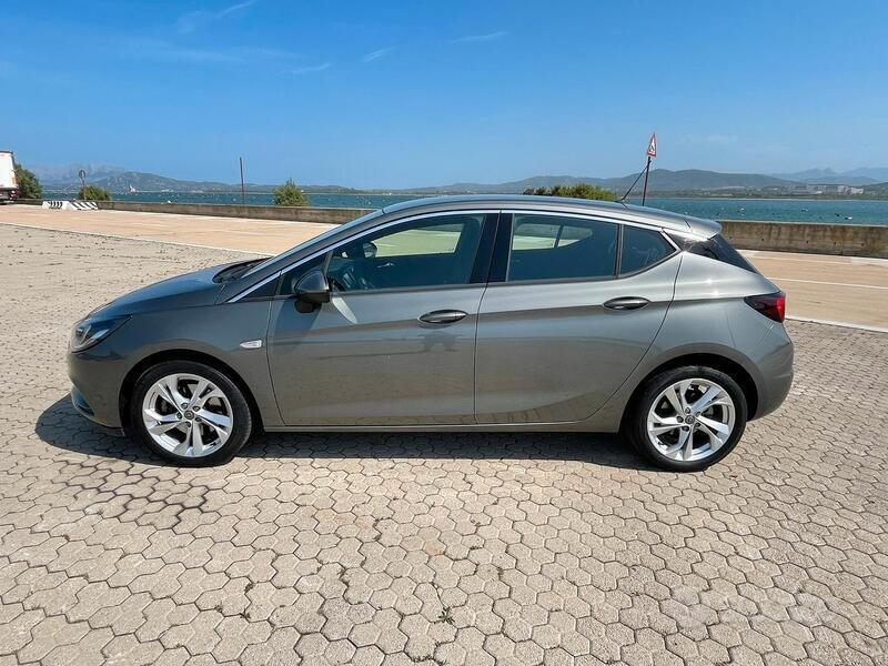 Usato 2019 Opel Astra 1.6 Diesel 101 CV (14.000 €)