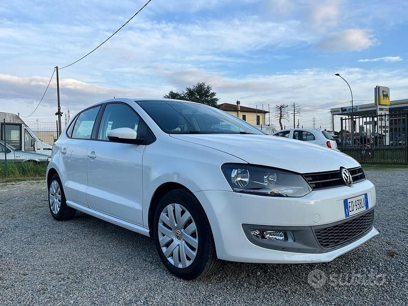 Usata VW Polo Comfortline 70 CV (51 kW) 2010 Bianco Utilitaria